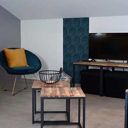 Le Spacieux Cosy - 4 Personnes - Geneve Cranves-Sales Zewnętrze zdjęcie